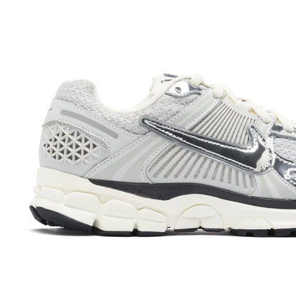Nike Zoom Vomero 5 Silver® - Importadas
